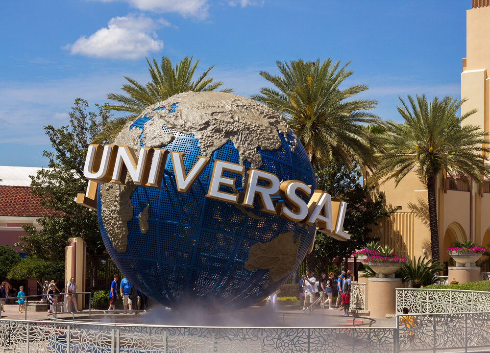 Universal - 01